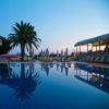 Hotel-Palas_Pool_1040x1040.jpg